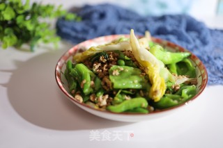 青椒炒肉末的做法步骤：7