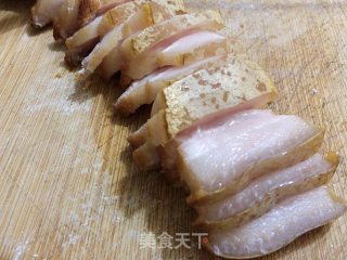 梅干菜芋头扣肉的做法步骤：10