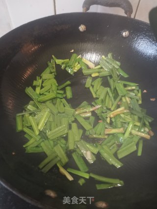 韭菜炒鸡蛋的做法步骤：6