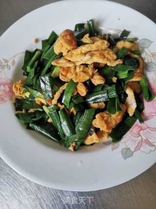 韭菜炒鸡蛋的做法步骤：10