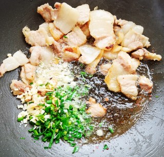 五花肉豆角焖面的做法步骤：9