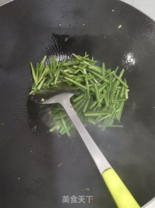 韭菜炒鸡蛋的做法步骤：3