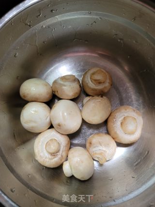 黑椒口蘑的做法步骤：1