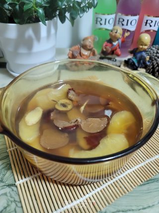 苹果山楂黑糖姜茶的做法步骤：5