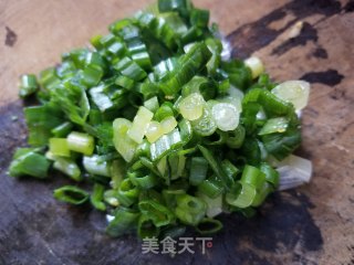 冬菇马蹄腊肠馅青团的做法步骤：6