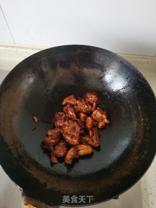 黄焖鸡的做法步骤：5