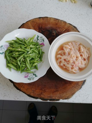 豆角炒鸡丝的做法步骤：2