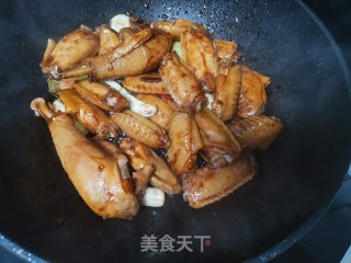 红烧鸡翅的做法步骤：6