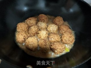 红烧丸子的做法步骤：4