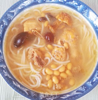 鸡汤米粉的做法步骤：13
