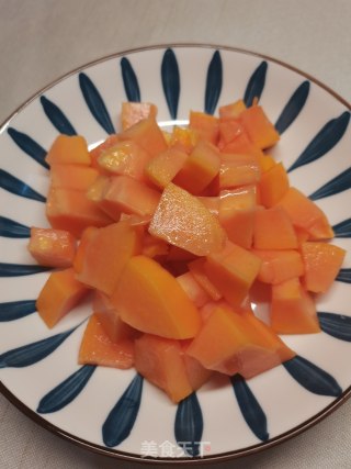 木瓜酸奶的做法步骤：1