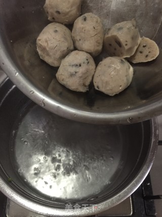贡丸米粉的做法步骤：5