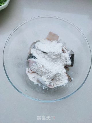 香醋焖梭鱼块的做法步骤：2