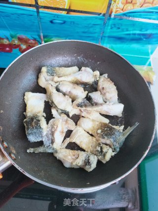 香醋焖梭鱼块的做法步骤：5