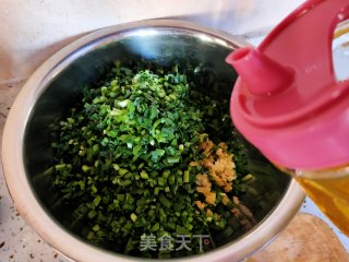 韭菜虾仁盒子的做法步骤：8