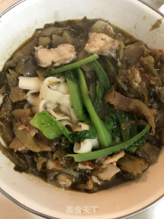 酸菜盖浇面的做法步骤：3