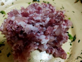 猪肉茴香虾仁饺子的做法步骤：6