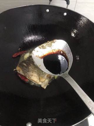 鱼头豆腐锅仔的做法步骤：4