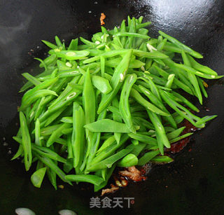 炒扁豆丝的做法步骤：6