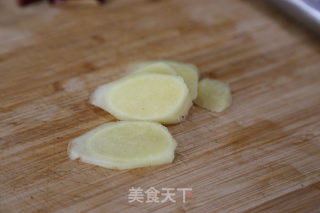 刮油降脂美容补气苹果汤的做法步骤：4