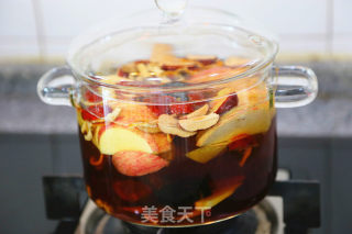 刮油降脂美容补气苹果汤的做法步骤：9