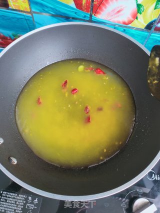 酸汤肥牛的做法步骤：9