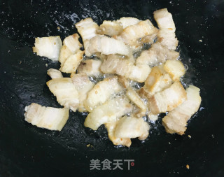 小炒回锅肉的做法步骤：7