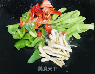 小炒回锅肉的做法步骤：8