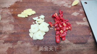 薄荷牛肉丝的做法步骤：2