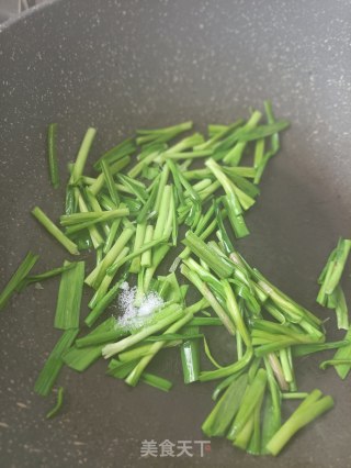 蒜苗炒木耳的做法步骤：11