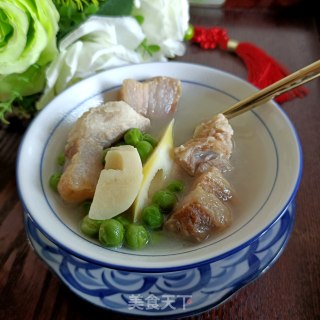 豌豆春笋炖腱子肉的做法步骤：17