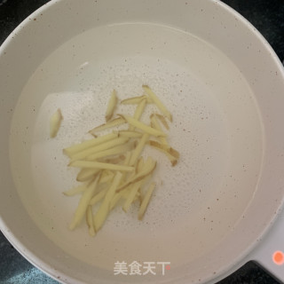 姜丝豆腐鱼汤的做法步骤：3