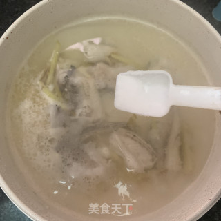 姜丝豆腐鱼汤的做法步骤：5