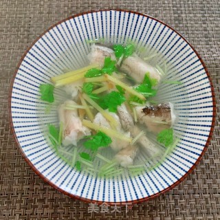 姜丝豆腐鱼汤的做法步骤：6