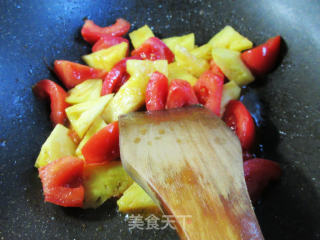 菠萝炒番茄的做法步骤：3