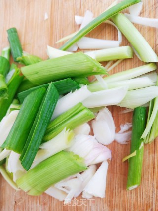 蒜苗回锅肉的做法步骤：5