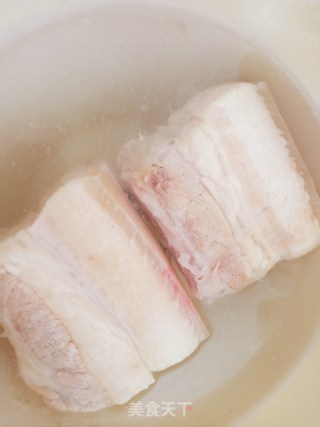 蒜苗回锅肉的做法步骤：9
