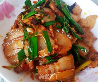 蒜苗回锅肉的做法步骤：16
