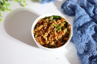 蒜薹鸡肉炒米饭的做法步骤：8