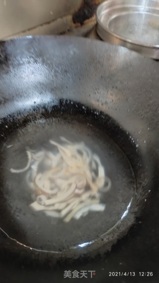 鲨鱼皮羹的做法步骤：3
