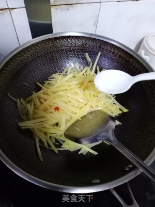 酸辣土豆丝的做法步骤：5