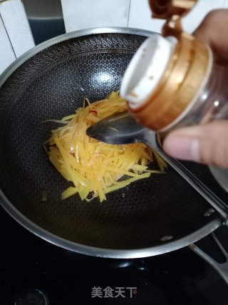 酸辣土豆丝的做法步骤：7
