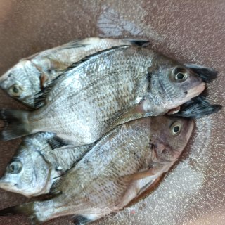 豌豆杞芽海福汤的做法步骤：2