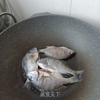 豌豆杞芽海福汤的做法步骤：8