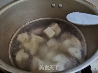 龙骨炖湖藕的做法步骤：6