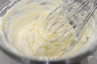 酸奶冻芝士蛋糕的做法步骤：3