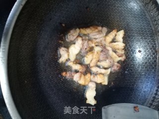 包菜五花肉的做法步骤：5