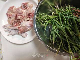 家常鸡块的做法步骤：1