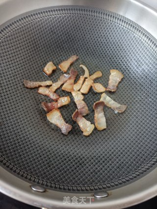 咸肉炒芦笋的做法步骤：8