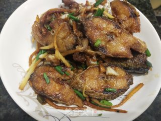 酱烧马友鱼的做法步骤：11